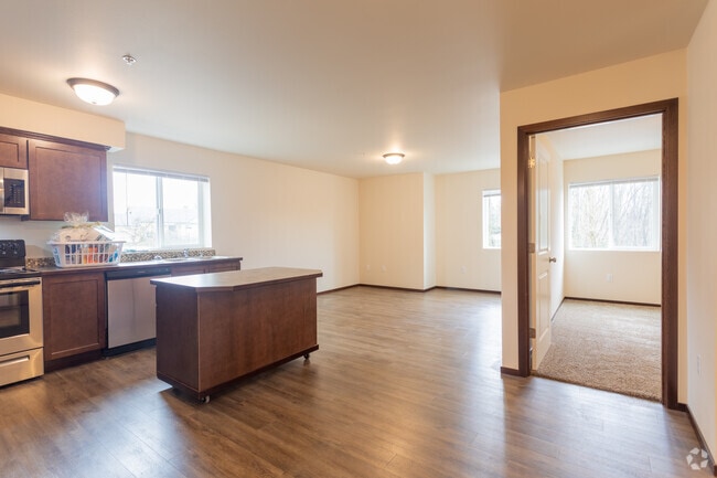 3x2 - Kitchen/Living Room area
