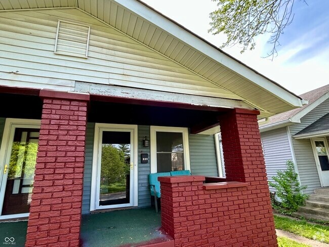 Building Photo - 909 N Emerson Ave Rental