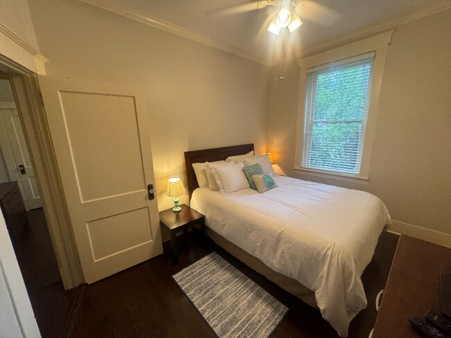 339 Whitaker St Unit 3