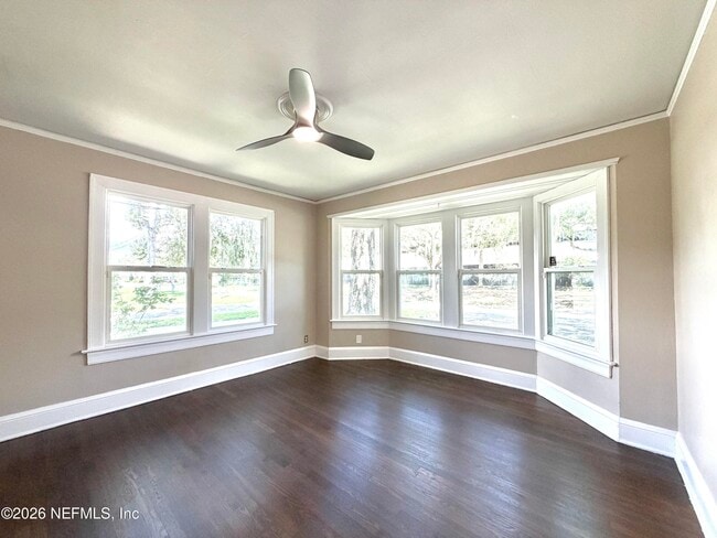 Photo - 1407 Belmonte Ave