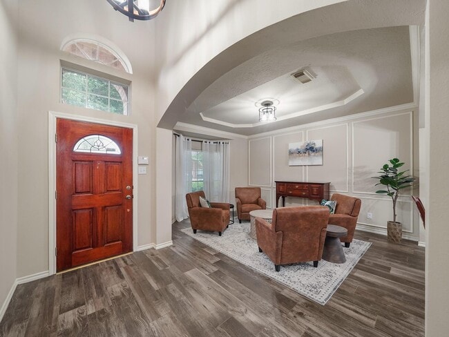 Photo - 719 Rock Springs Dr