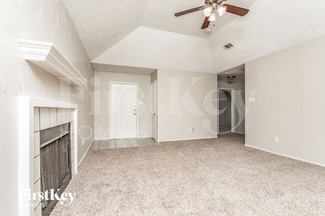 Photo - 606 Plainview Dr