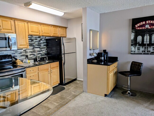 Photo - 1020 15th St Unit 13F