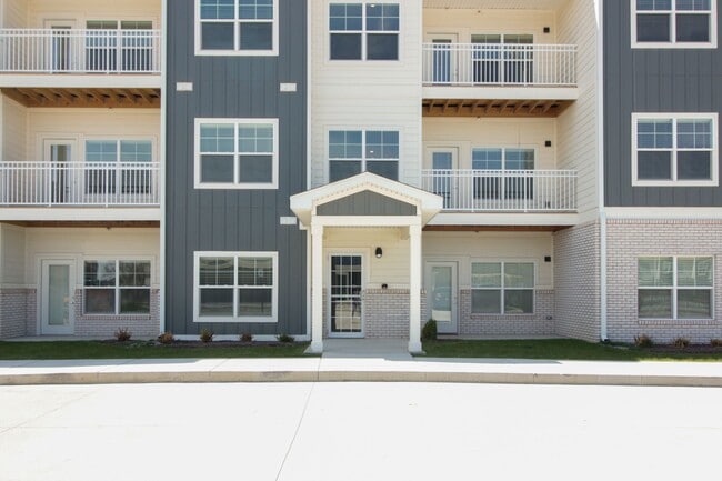 Building Photo - Precedent Flats Rental