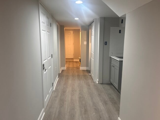 Photo - 2400 N Capitol St NW