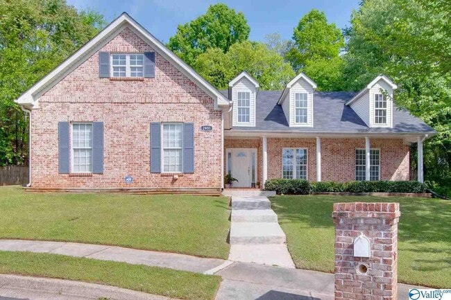 Photo - 2401 Ermine Dr House