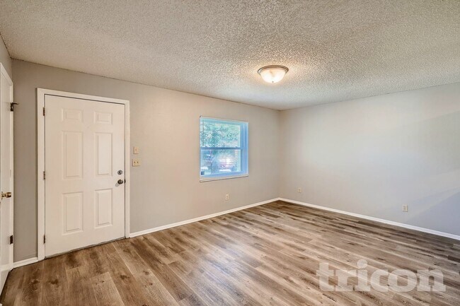 Photo - 6666 56th Ave N