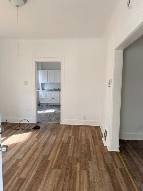 25 E Pearl St