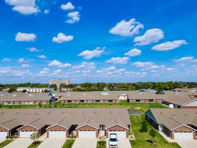 Photo - Redwood Southgate