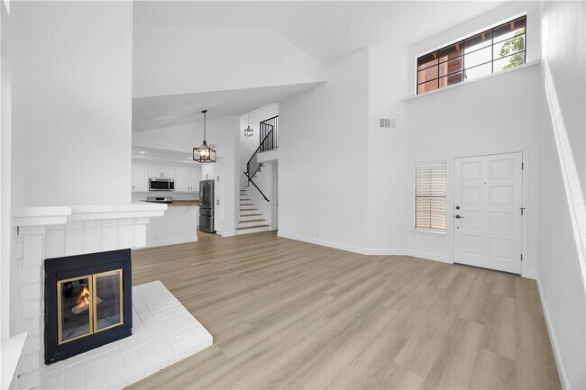 Photo - 1225 E Palm Dr