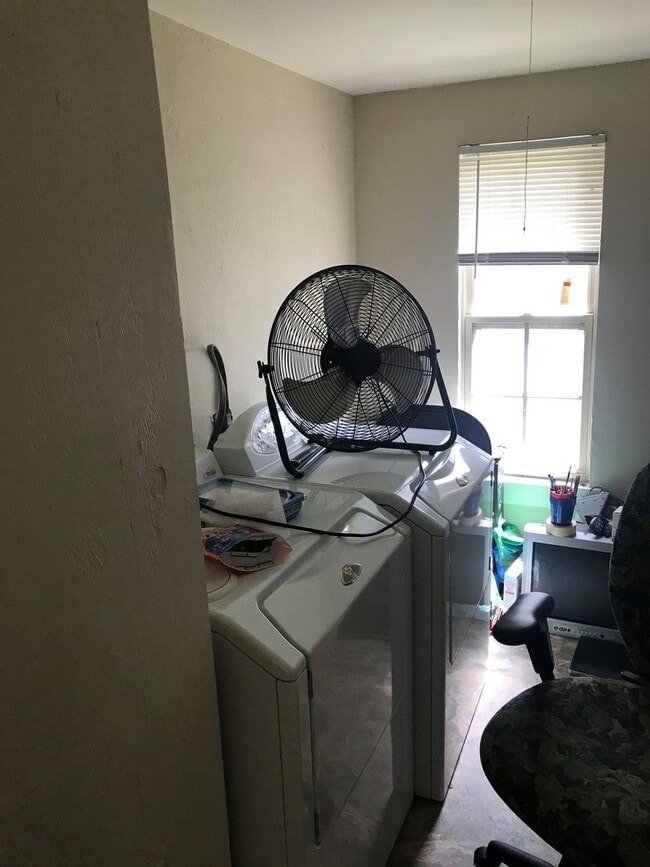 Photo - 620 W 24th St Unit 620 1/2 W. 24th