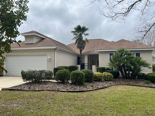 Building Photo - Wonderful, open, 2 bedroom home.