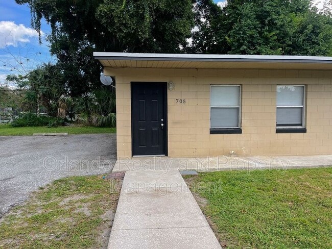 Photo - 705 Boston Ave