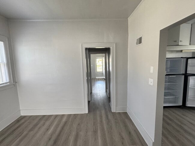 Photo - 3425 N California Ave