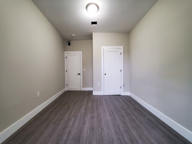 104 Avenida Belmont 3A - 102 Belmont Ave Unidad 3A