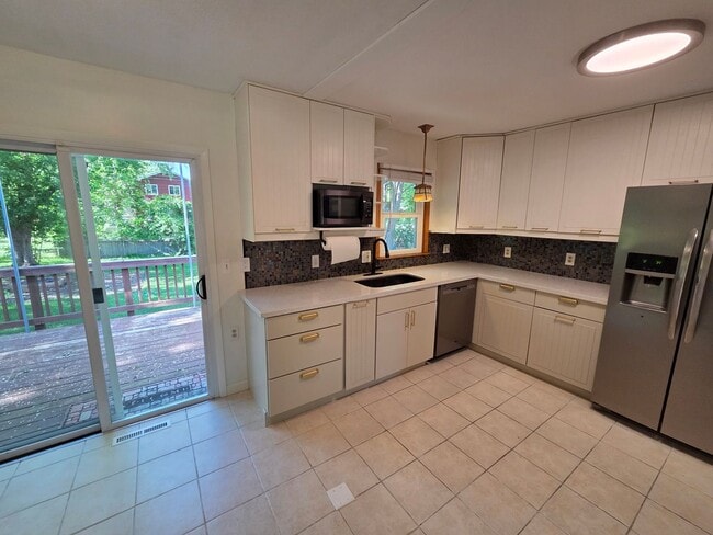 Photo - Renovated Beauty in Spring Lake Park