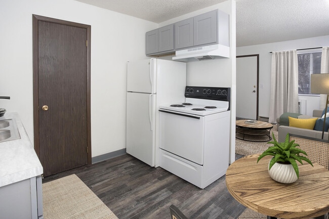 Floor Plan With LVP Flooring - The Place at Lake Elmo