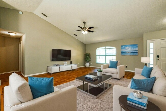 Photo - 1320 Rain Forest Ln