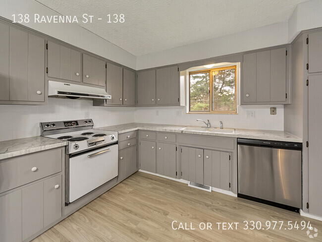 Building Photo - 138 Ravenna St Unit 138 Rental