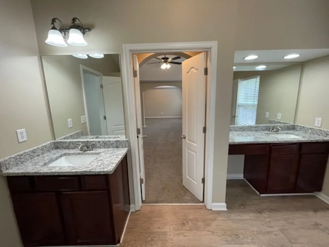 Photo - 4292 Rosehall Ct