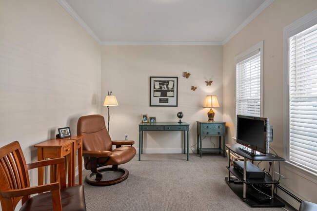 Photo - 53 Gables Dr