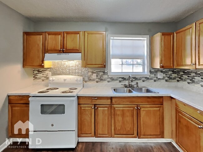 Photo - 759 Olympic St