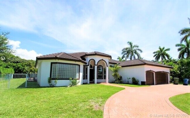 Photo - 611 Ranch Rd