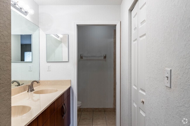 3 BR, 2 1/2 BA