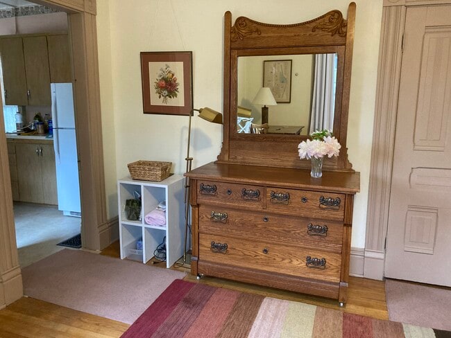 Photo - 109 S Johnson St Unit Furnished Sunny South