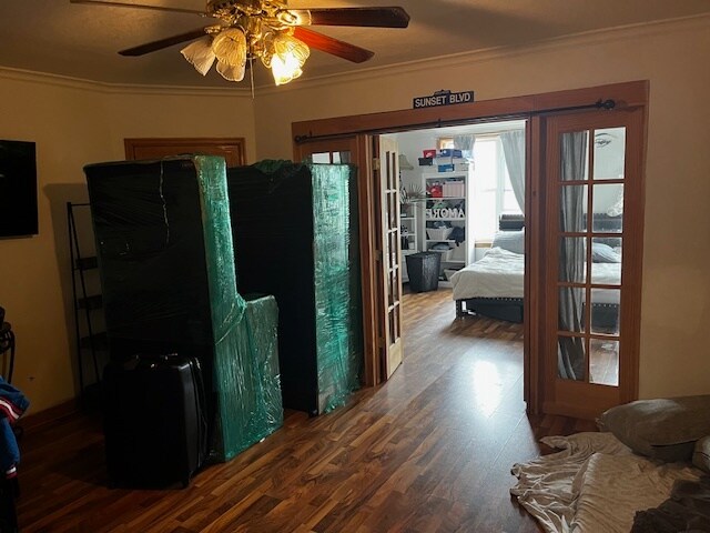 Photo - Claremont Block Apartments/Commercials Unidad 111