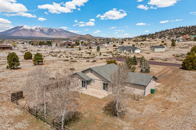 Photo - 8650 La Mancha Ln
