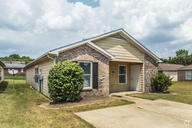 Photo - Levi Landing