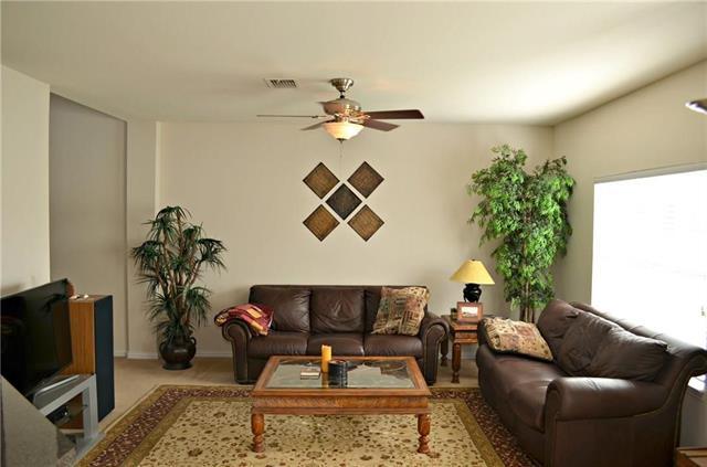 Building Photo - 7228 Mediterranean Dr Rental
