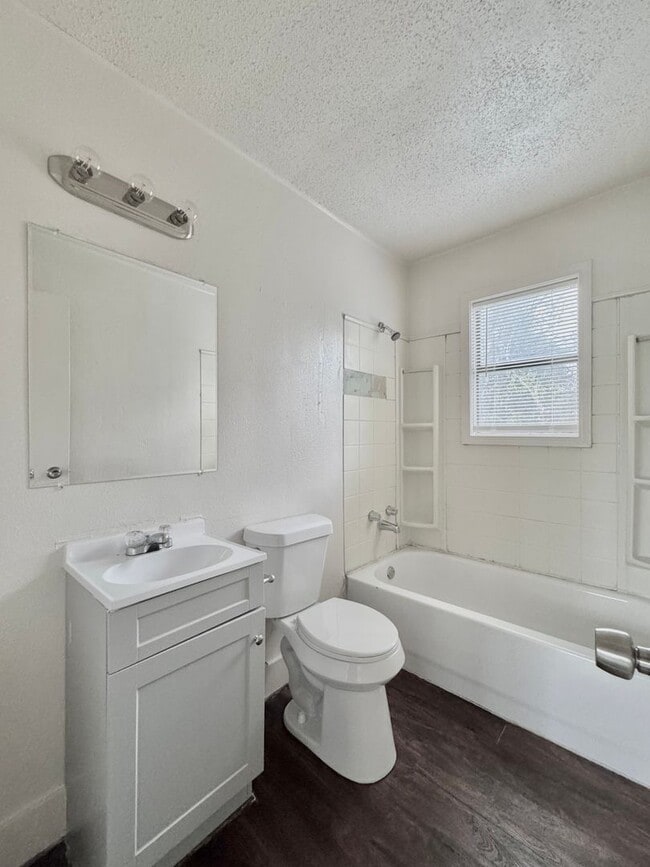 Photo - Welcome Home! Cozy 2 Bedroom, 1 Bath Charmer with a Brand-New Kitchen