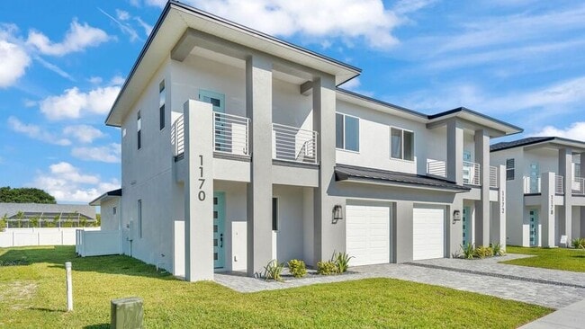 Photo - 1170 Windjammer Dr