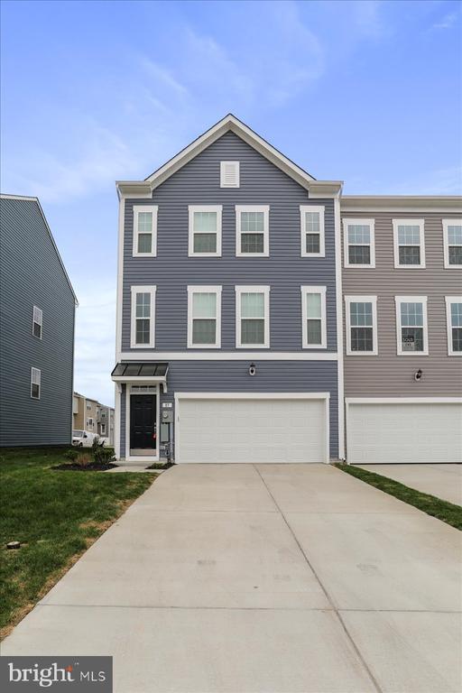 Photo - 85 Stafford Pl Townhome