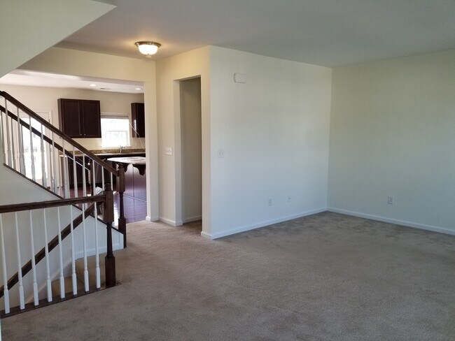 Photo - 1206 Madison Ln