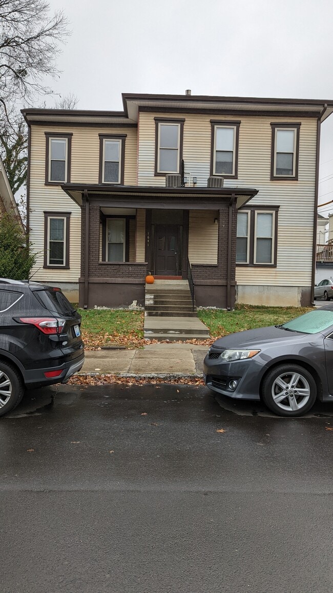 Building Photo - 1641 Lucia Ave Unit 1
