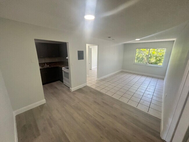 Photo - 6601 SW 46th St Unit 203