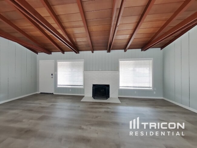 Photo - 106 Sierra Dr