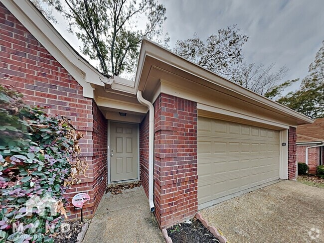Building Photo - 7843 Freehold Dr Rental