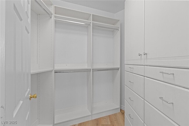 Building Photo - 82 Cascade Lake St Rental