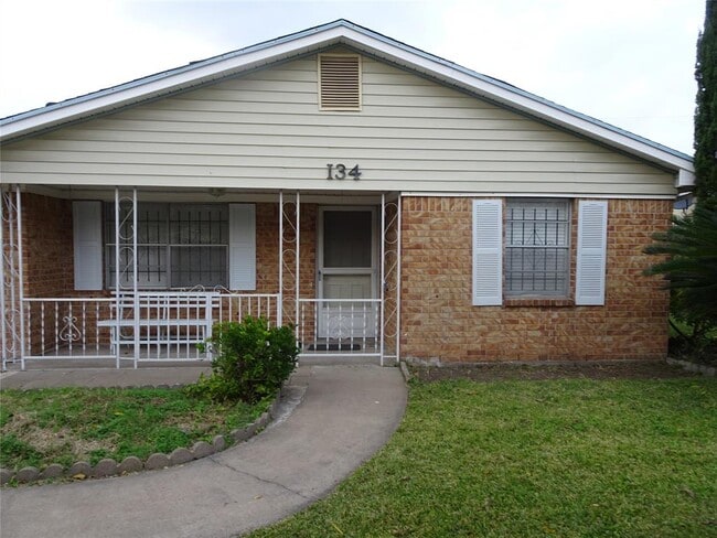 Photo - 134 Memory Ln House