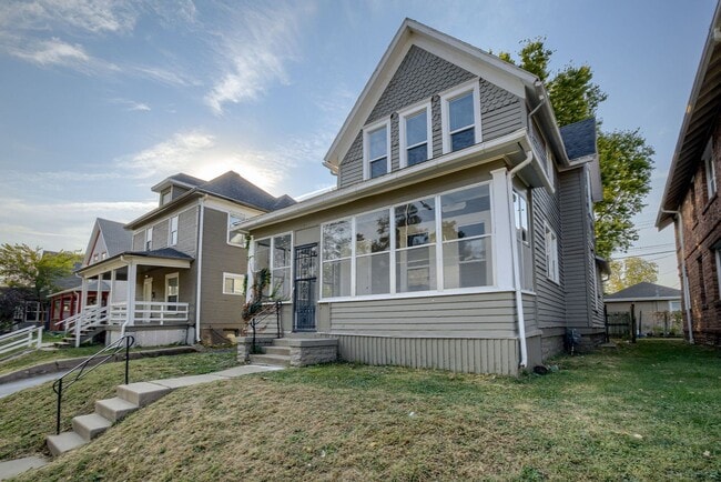 Photo - 2411 Emmet St