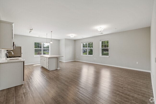 1BR, 1BA - 915SF - Kitchen and Living Room