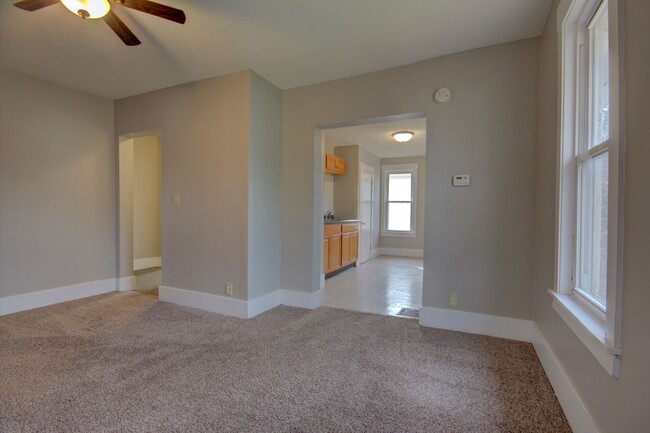 Photo - SL NOR1930 Apartment Unit upper