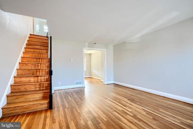 Photo - 817 N Marlyn Ave