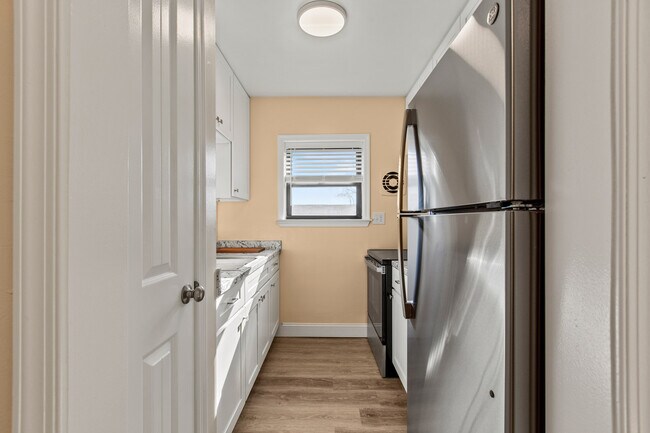 Photo - Seymour Apartments