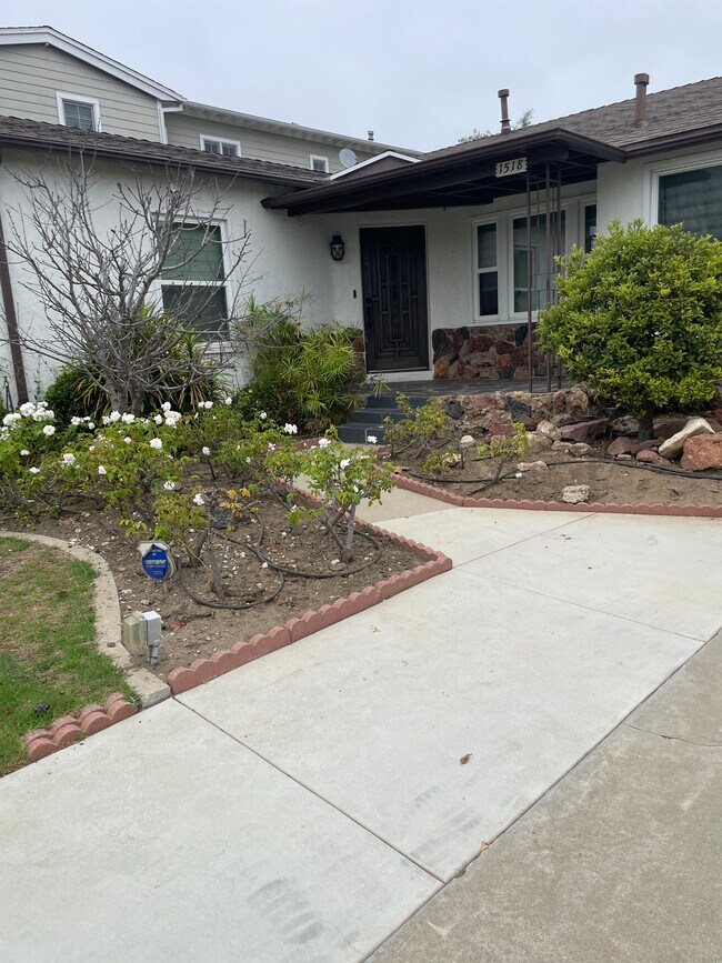 Photo - 1518 S Carmelina Ave