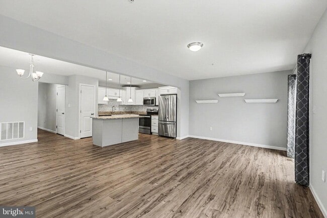 Photo - 8110 Kelly Dr